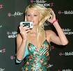 elle se prend en photos